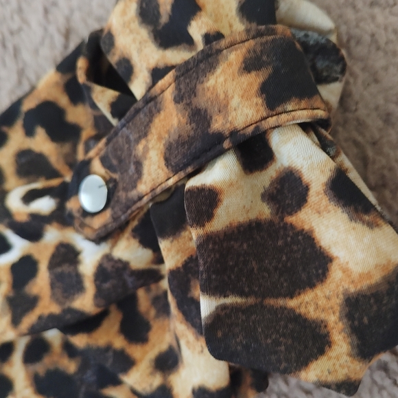 🖤 Leopard Print Top 🖤 - Picture 5 of 5